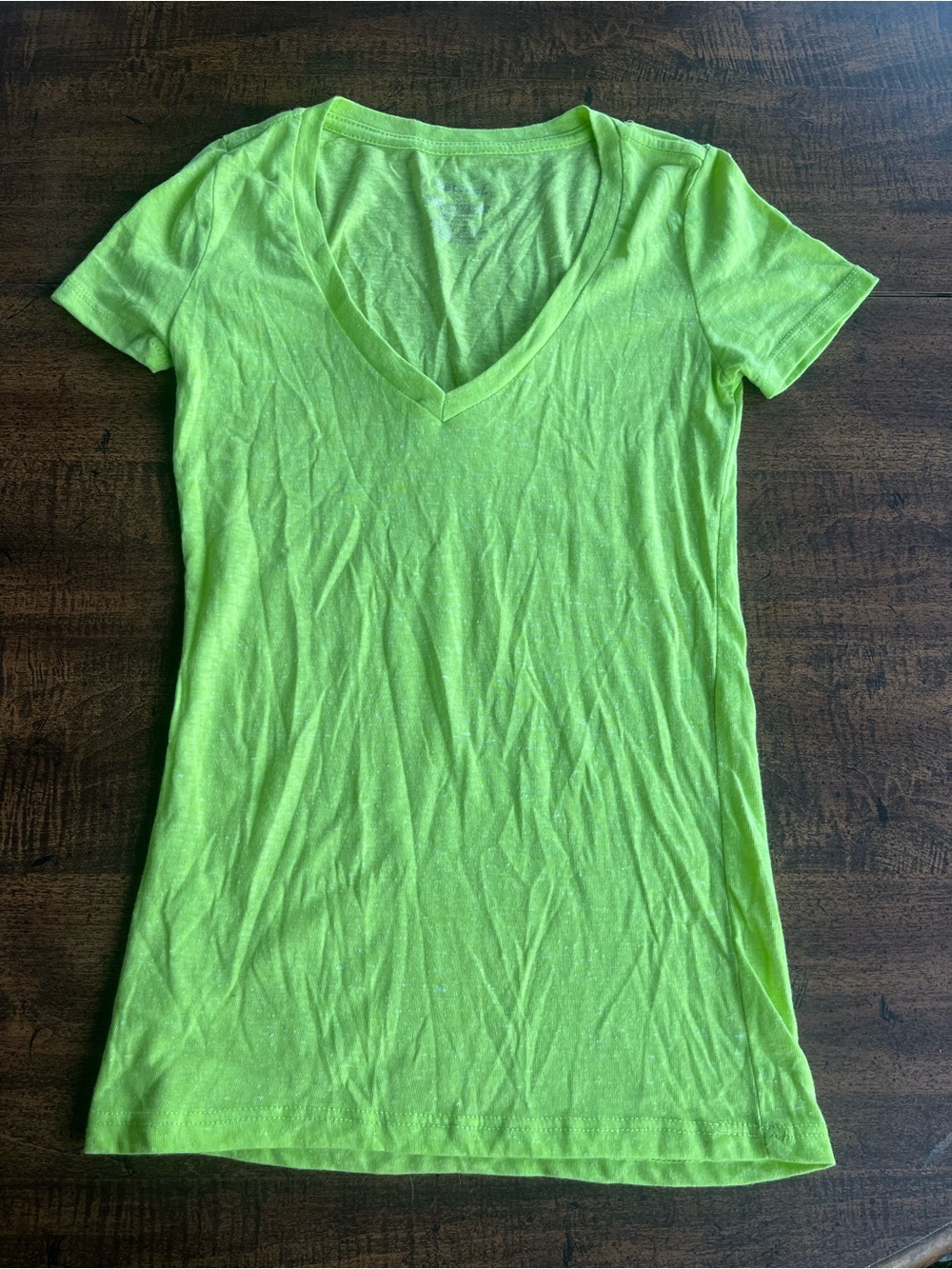 Y2K Wet Seal Lime Green White Speckled
V-Neck T-Shirt Size S Neon Short Sleeve